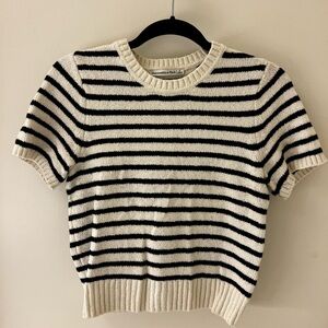 black and white stripe sweater short sleeve